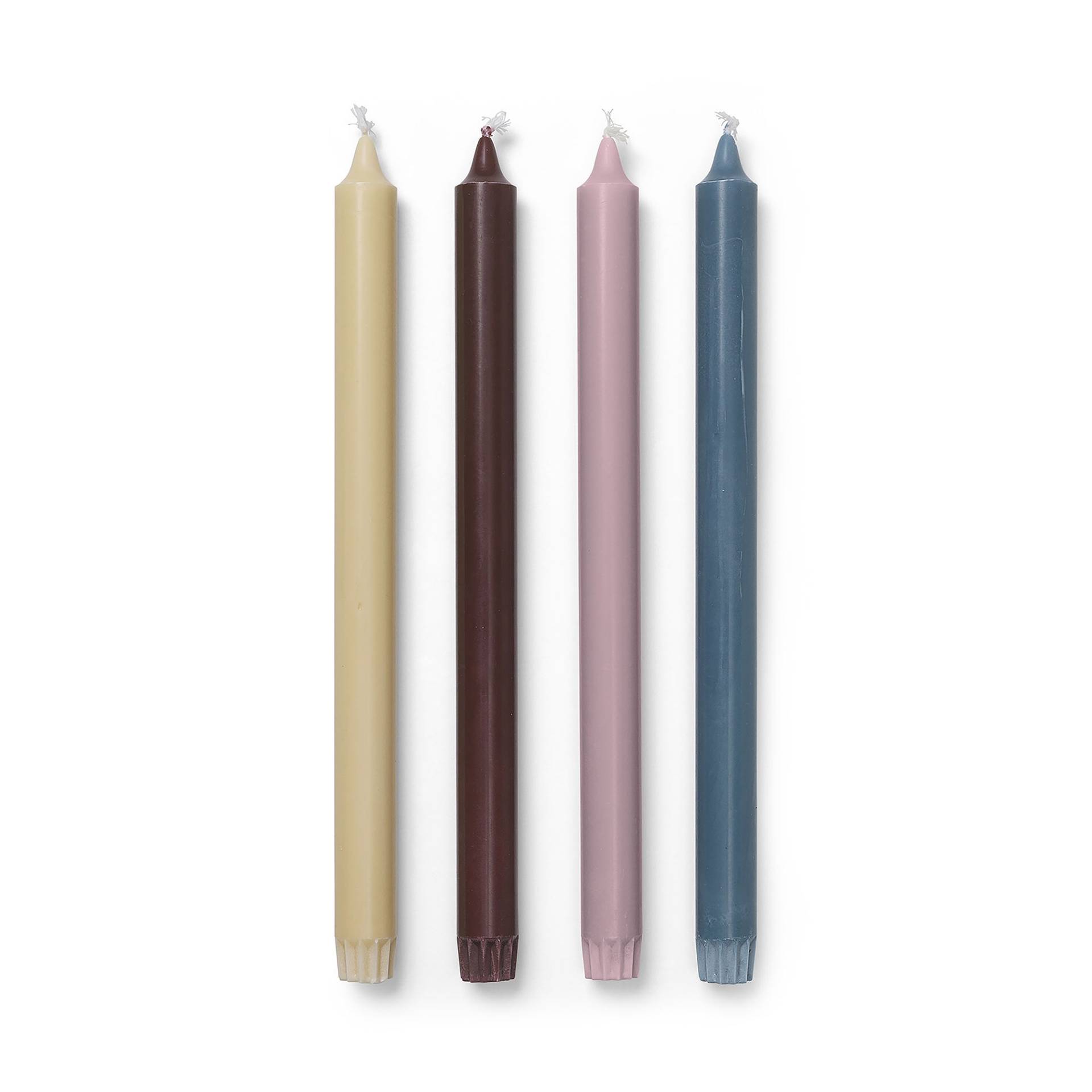 ferm LIVING - Pure Stabkerzen 4er Set - bunte Mischung/H x Ø 30x2,2cm/Brenndauer ca. 11 Stunden von ferm LIVING