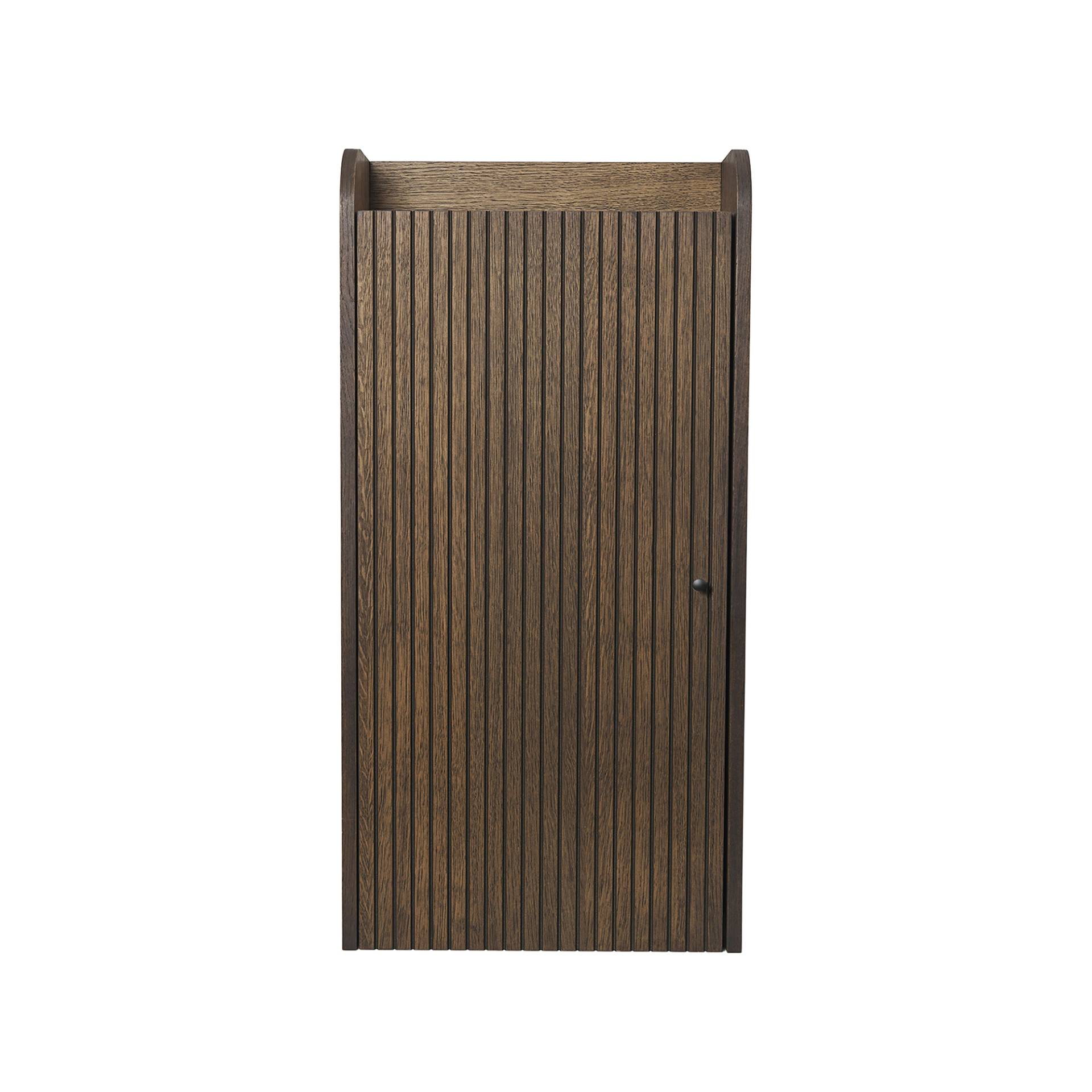 ferm LIVING - Sill Wandschrank - eiche dunkel/gebeizt/BxHxT 42,5x85x19cm/zwei Einlegeböden von ferm LIVING