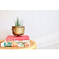 Vintage Übertopf Aus Messing Mit Griffen Und Füßen, Sukkulenten Blumentopf Hollywood Regency Boho Decor Zero Waste von fetchandsow