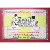 1940Er-50Er Jahre Gebets-Tischsets Aus Kunststoff - Kitsch Religiös Deadstock 1940Er-50Er Jahre Gebets-Tischsets Aus Kunststoff - Kitsch Religiös Deadstock von fifisfinds