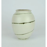 50Er Jahre Vase Van Daalen Streifendekor Modell-Nr. 55/6 A Mid Century Keramik von fiftieshomestyle