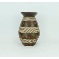 Akru Keramik Mid Century Vase 50Er Jahre Ritzdekor Handarbeit Modell-Nr. 19 30 von fiftieshomestyle