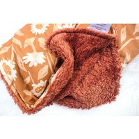 Bio Baumwolle Sherpa Decke - Sonnenuntergang Gänseblümchen Geschenk Neutral Baby Shower Kinderzimmer Dekor Krippendecke Oder Kinderwagendecke von finchandfolk