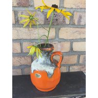 Orange Fat Lava Vase, Henkelvase, Orange Weiss Grau Krug Handgefertigt Glasur, Space Age Keramik Blumenvase 60Er 70Er von fineartsdeco