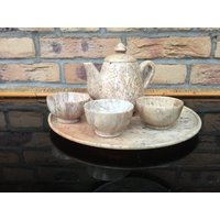 Vintage Stoneware Teekanne Set Naturstein Hand-Geschnitzt Marmoriert Kanne Tassen, Tablett, Tee Für 3 Kunst Selten, 70Er Jahre Edel Klein von fineartsdeco
