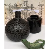 Keramik Vasen Schwarz 2-Er Set, 1x Kugel Vase Reptil-Relief, Handgefertigt Kunstkeramik Waechtersbach Keramivase 1950-60Er von fineartsdeco