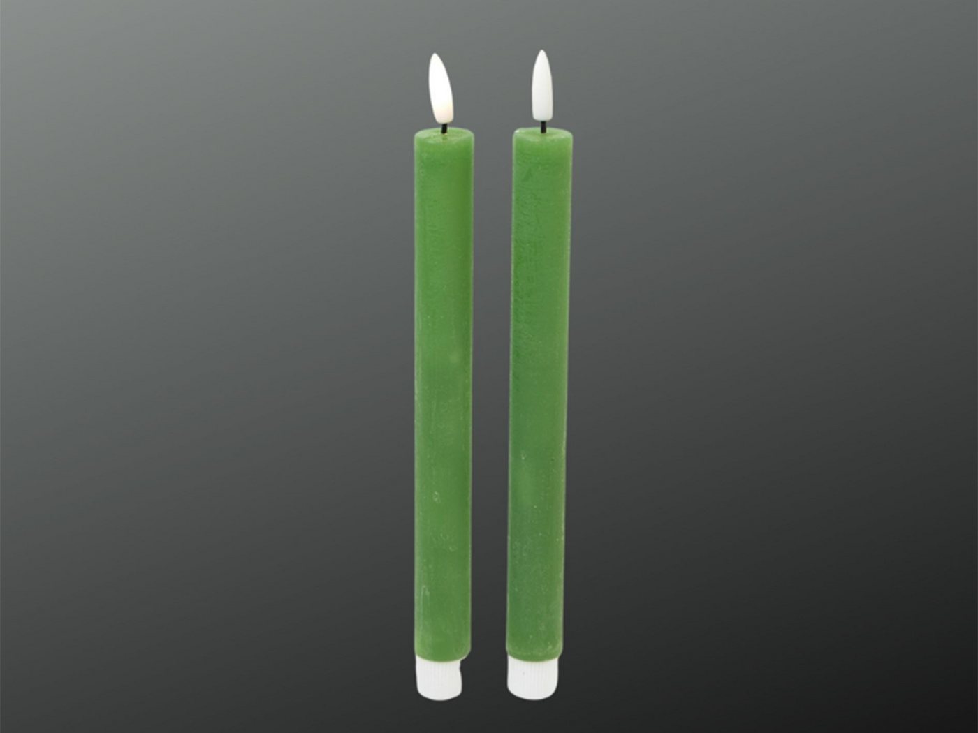 finehomegarden Spitzkerze LED-Kerze Spitzkerze LED Stabkerze Set/2 dunkelgrün Ø2,2cm H24cm (Set, 2-tlg), on/off Schalter Tafelkerze Dinner Dekoration von finehomegarden