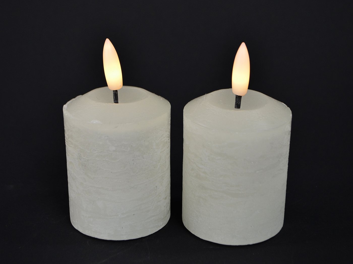 finehomegarden Stumpenkerze LED Kerze Echtwachs Set/2 creme mit Timer Ø5,2cm H6,5cm Dinner (Set, 2-tlg), Stumpenkerze Wachskerze Advent Dekoration von finehomegarden