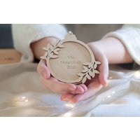 Holzkugel, Personalisierte Ornament, Unser 1.weihnachten, Benutzerdefinierte Erstes Weihnachten, Geschenke Für Sie, 1.weihnachten Verheiratet von firastudio