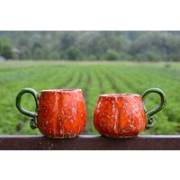 Kürbis Becher, Oranges Set Mit Zwei Tassen, Form Eines Kürbis, Handgemachte Keramiktassen, Orange Tasse, Das Kostet 112 Euro von firaworkshopUA