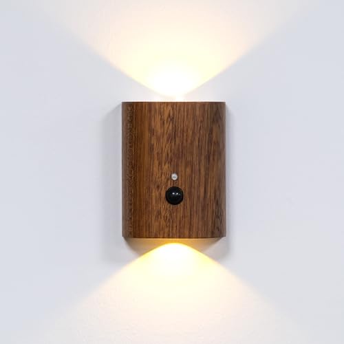FIRST4MAGNETS MagLight Magnetische Wandleuchte Sensor Licht (2er Set Linked), Holz Wireless USB Wiederaufladbar Nachtlicht für Schlafzimmer, Büro, Arbeitszimmer, Wohnzimmer, Flur - Sapeli-Holz von first4magnets