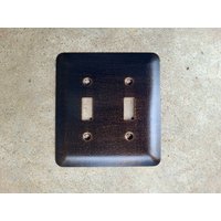 Metall, Doppelte Lichtschalterplattenabdeckung - Wählen Sie Ihre Farbe Doppelschalterplatte, Benutzerdefinierte Schalterplatte, Wandplatte Mit Zwei Metall, Doppelte Lichtschalterplattenabdeckung - Wählen Sie Ihre Farbe Doppelschalterplatte, Benutzerdefinierte Schalterplatte, Wandplatte Mit Zwei von fleurdelisjunkie