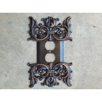 Steckdosen-Abdeckplatte, Wählen Sie Ihre Farbe, Lichtschalterabdeckung, Steckdosen-Schalterplattenabdeckungen, Verzierte Schalterplatte von fleurdelisjunkie