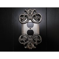 Steckdosenabdeckung, Wählen Sie Ihre Farbe, Schalterplatte, Lichtschalterabdeckung, Steckerabdeckung, Metallschalterplatten-Outlet-Abdeckung Steckdosenabdeckung, Wählen Sie Ihre Farbe, Schalterplatte, Lichtschalterabdeckung, Steckerabdeckung, Metallschalterplatten-Outlet-Abdeckung von fleurdelisjunkie