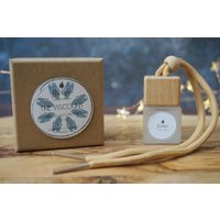 Der Viscount | Bridgerton Auto Diffusor &/ Nachfüller Der Viscount | Bridgerton Auto Diffusor &/ Nachfüller von flickercandlestudio