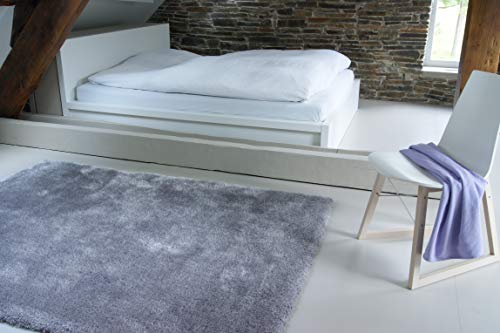 floor factory Moderner Teppich Seasons grau 80x150 cm - flauschig weicher Hochflor Teppich in aktuellen Trendfarben von floor factory