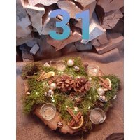 Adventskranz Adventsgesteck Beleuchtet Mit Led Individualisierbar Adventskranz Adventsgesteck Beleuchtet Mit Led Individualisierbar von floraDEPOT