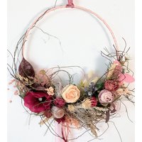 Fensterhänger Türkranz Ganzjährig Deko Sommer Herbst Ca.30 cm Handgearbeitet Rosa Trockenblumen Haltbar Pink-Rosa-Grün „Blütentraum 3" von floralkreativ