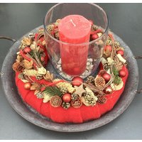 Tür/Wand/Tisch Kranz Advent Weihnachten Filz Und Zapfen 30 cm Weihnachtsdeko Handgearbeitet Haltbar „Rote Glaskugel" von floralkreativ