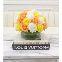 Frühlingsrose Arrangement-Muttertagsrosen-Mittelstück-Echte Touch Rosen-Kunstrosengearrangement-Frühlingsgearrangement von flovery