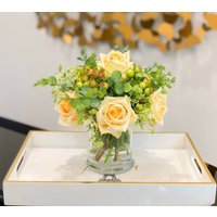 Herbst Blumenarrangement Rosen-Champagne Rose Faux Arrangement-Rose Blumenarrangement-Real Touch Champagner in Glasvase von flovery