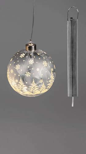 Hänger Kugel Dekokugel Dekolicht Frosty-Silber mit LED-Licht + Timer 10cm aus Farbglas in geeister Optik mit winterlichem Dekor verziert, mit Batteriebox zum Hängen für 2xAAA Batterien 1,5V Hänger Kugel Dekokugel Dekolicht Frosty-Silber mit LED-Licht + Timer 10cm aus Farbglas in geeister Optik mit winterlichem Dekor verziert, mit Batteriebox zum Hängen für 2xAAA Batterien 1,5V von formano