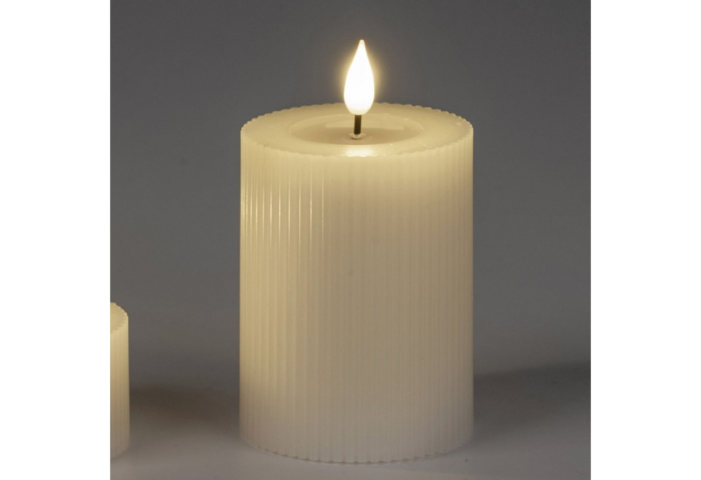 formano LED-Kerze Streifen, Mit Timerfunktion, Creme, Motiv: Rillen formano LED-Kerze Streifen, Mit Timerfunktion, Creme, Motiv: Rillen von formano