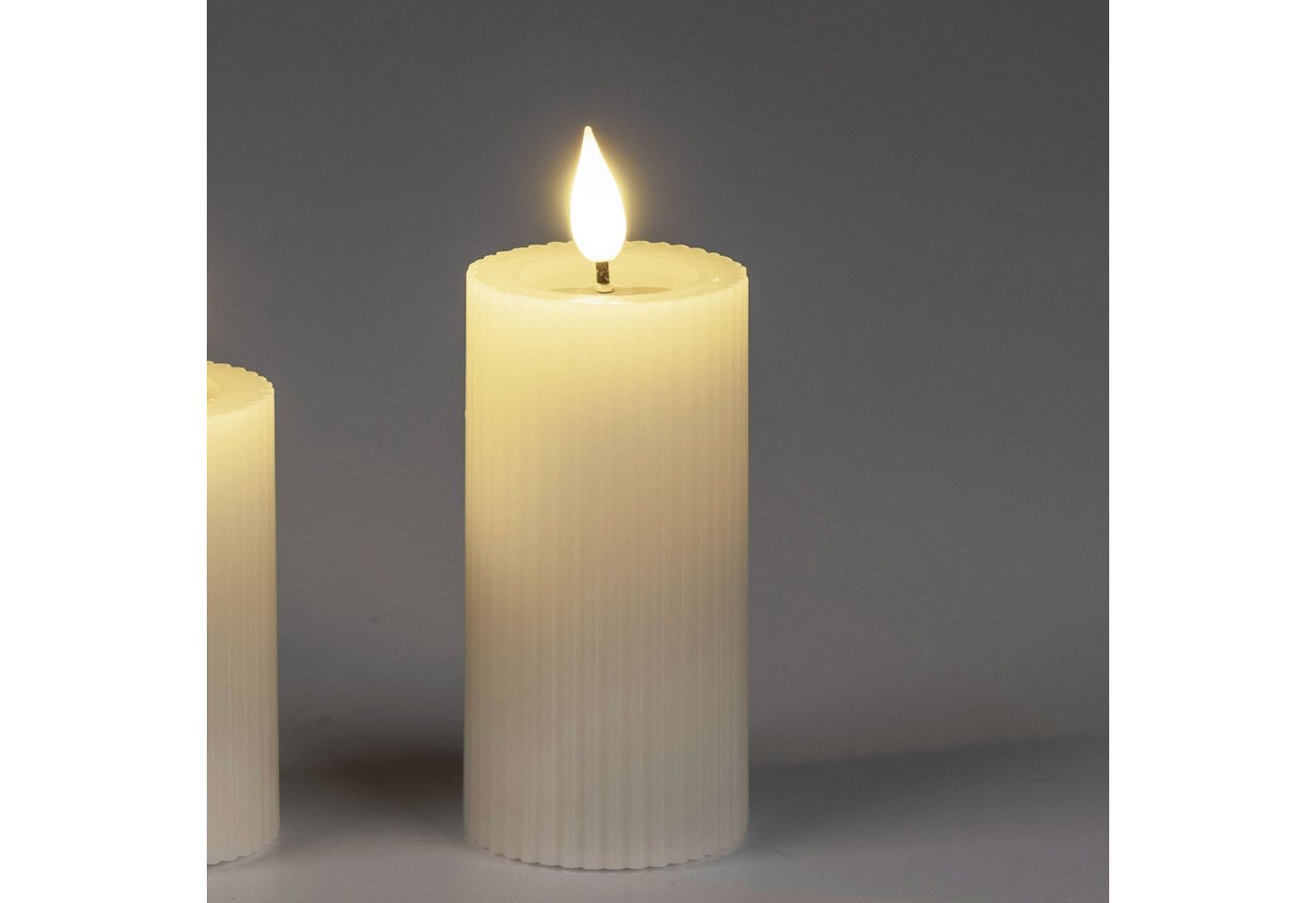 formano LED-Kerze Streifen, Mit Timerfunktion, Creme, Motiv: Rillen formano LED-Kerze Streifen, Mit Timerfunktion, Creme, Motiv: Rillen von formano