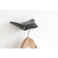 Wandhaken Aus Beton - Schwarz Vogel Garderobenhaken von formpoet