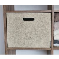 Filzkorb Für Garderobe Aus Wollfilz Maßanfertigung Filzbox Regalbox Aufbewahrungsbox Nach Maß von formwerdung