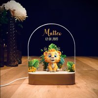 Nachtlicht Personalisiert Dschungel Löwe | Babygeschenk Geburt Baby Regenbogen Nachtlampe Geschenk Nachtlicht Personalisiert Dschungel Löwe | Babygeschenk Geburt Baby Regenbogen Nachtlampe Geschenk von foryou24