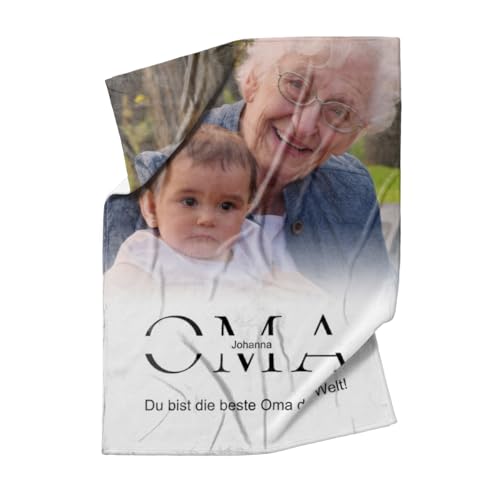 Kuscheldecke Oma 140 x 200 cm - mit Foto und 2 Texten personalisierbar - Fotodecke selbst gestalten - Geschenkidee Muttertag, Geburtstag OMA White von fotobar