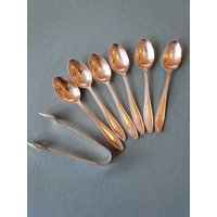 Vintage Set Aus Versilberten Teelöffeln Und Einer Zuckerzange in Mit Samt Seide Ausgekleideten Box-Anfang Des 20 von frantiquetreasures