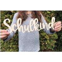 Schulkind Holz Schriftzug 30cm Einschulungs Deko | Frilly Designs von frillydesignsshop