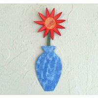 Blumen Kunst Metall Wand Blumen Skulptur Mama Geschenk Blau Orange Recycling Floral Kunst Küche Badezimmer Versandfertig 3 X 9 von frivoloustendencies