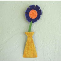 Blumen-Kunst-Metallwand-Skulptur Gelb Lavendel Lila Recyclingmetall Blumendekor Küche Badezimmer Wandkunst 9, 5 X 23, 5 cm Sofort Lieferbar von frivoloustendencies