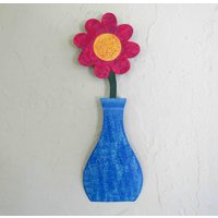 Upcycling Metallblumen Wandkunst Rosa & Blaue Blumenskulptur von frivoloustendencies