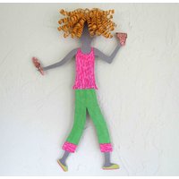 Gartenkunst Metall Skulptur Dame Gärtnerin Blond Mutter Geschenk Pink Lindgrün 12 X 18 cm Sofort Versandbar von frivoloustendencies