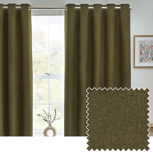 Furn. Dawn Strukturierte Verdunkelungsvorhänge mit Ösen – Olivgrün – 229 x 183 cm Furn. Dawn Strukturierte Verdunkelungsvorhänge mit Ösen – Olivgrün – 229 x 183 cm von furn.