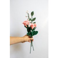 Nachhaltiger Gehäkelter Blumenstrauß | Herbststrauß Gänseblümchen Immergrün Und Langlebig Frühlingsdekoration Muttertag von garnblueten