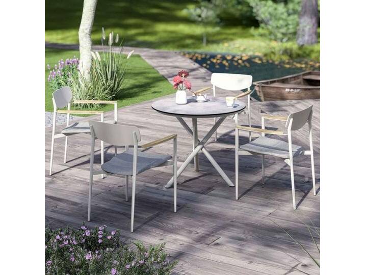 Zebra Hornet Gartenmöbel-Set M (4 Plätze) Tisch Ø110cm Natur von garten&freizeit.de