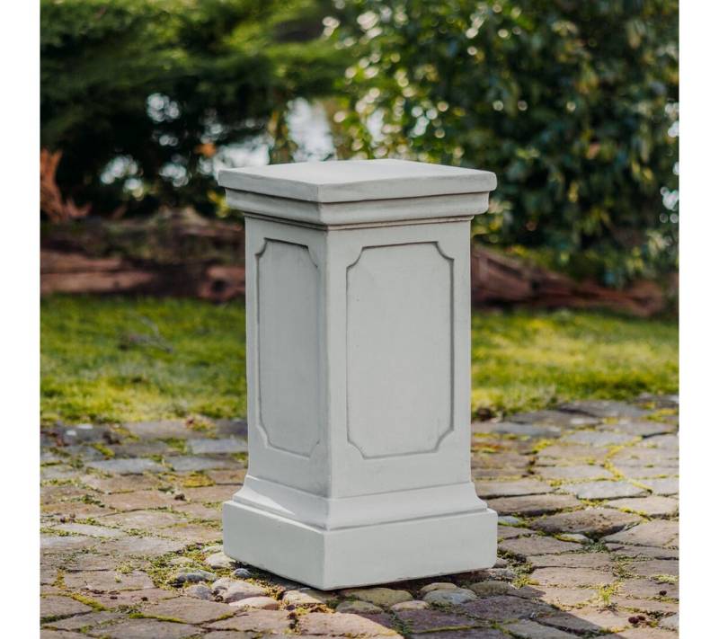 gartendekoparadies.de Gartenfigur Podest mit reliefartiger Verzierung, Steinsockel, H. 65 cm, 87 kg, Frostsicher von gartendekoparadies.de