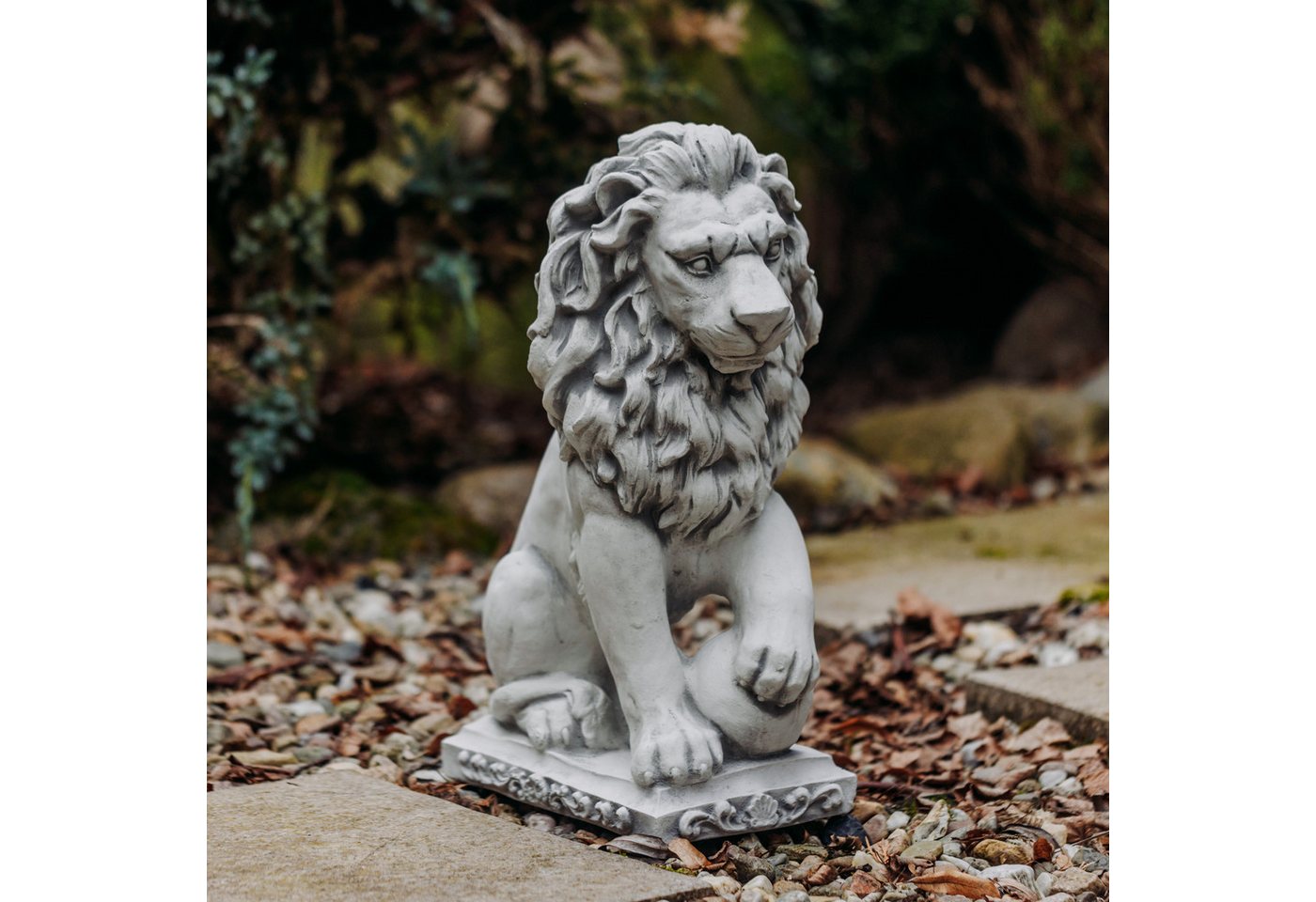 gartendekoparadies.de Gartenfigur Statuen Löwen mit Kugel, Steinfiguren 2er-Set, H. 47 cm, je 21 kg, (1 St), Frostsicher von gartendekoparadies.de