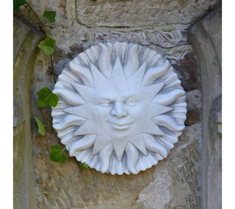 gartendekoparadies.de Gartenfigur Wanddekoration Sonne, H. 7 cm, 5 kg, Frostsicher gartendekoparadies.de Gartenfigur Wanddekoration Sonne, H. 7 cm, 5 kg, Frostsicher von gartendekoparadies.de