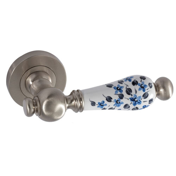 Rosettengarnitur floral blau 58 WC Riegel von Karan