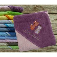 Babyhandtuch Mit Namen Waldtiere in Wunschfarbe von geschenkelibelle