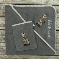 Kapuzenhandtuch Giraffe Coffee Mit Namen Im Set von geschenkelibelle