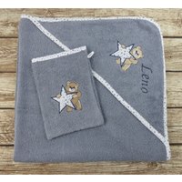 Kapuzenhandtuch Mit Namen Im Set Teddy Grau von geschenkelibelle
