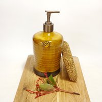 Handgefertigte Gelbe Keramik Seifenspender Rustikales Küchen Dekor von gidizivanpottery