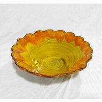Handgemachte Senf-Keramik-Schüssel 10-Zoll-Rad Geworfene Servierschüssel von gidizivanpottery